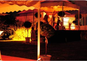 riedmann-getraenke-zelt-bei-nacht-1150x810 riedmann-getraenke-zelt-bei-nacht-1150x810